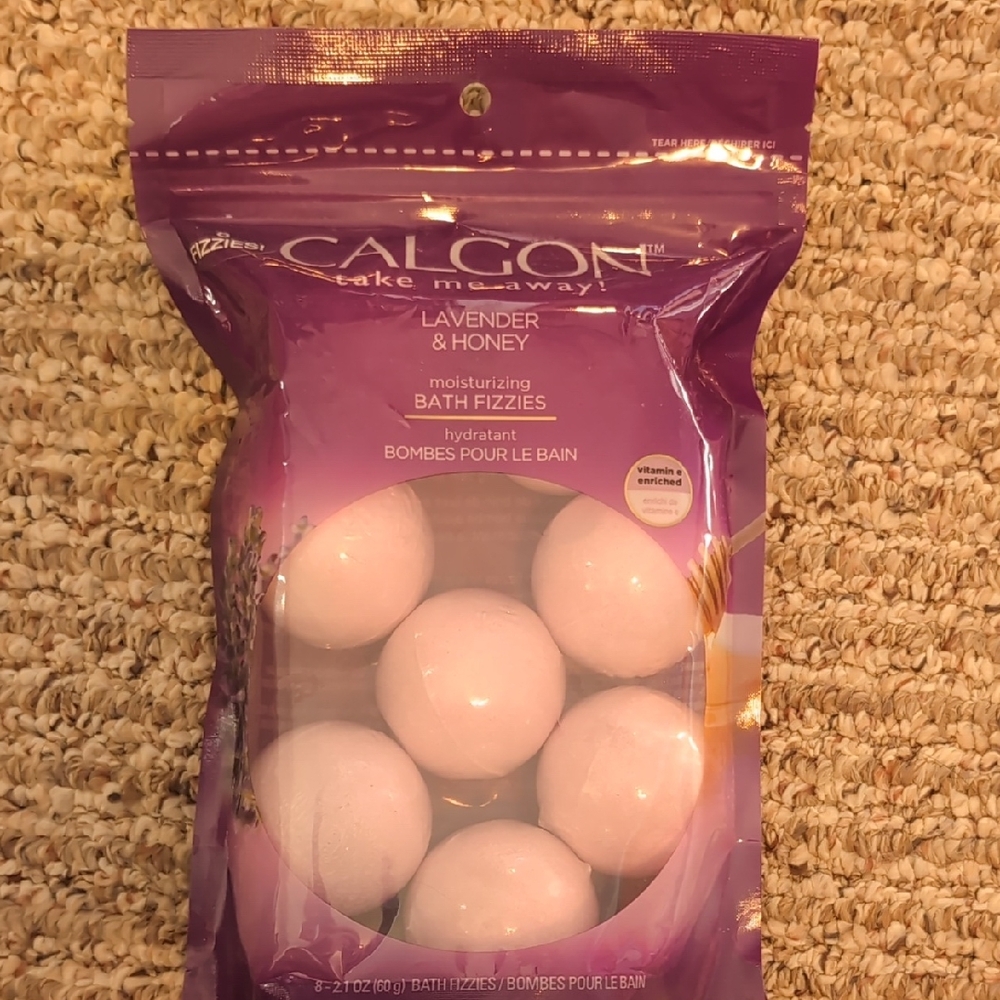 Lavender & Honey - 8 Moisturizing Bath Fizzies